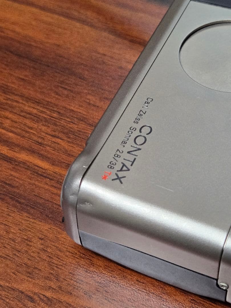 CONTAX T2 コンパクトフィルムカメラ チタンシルバー