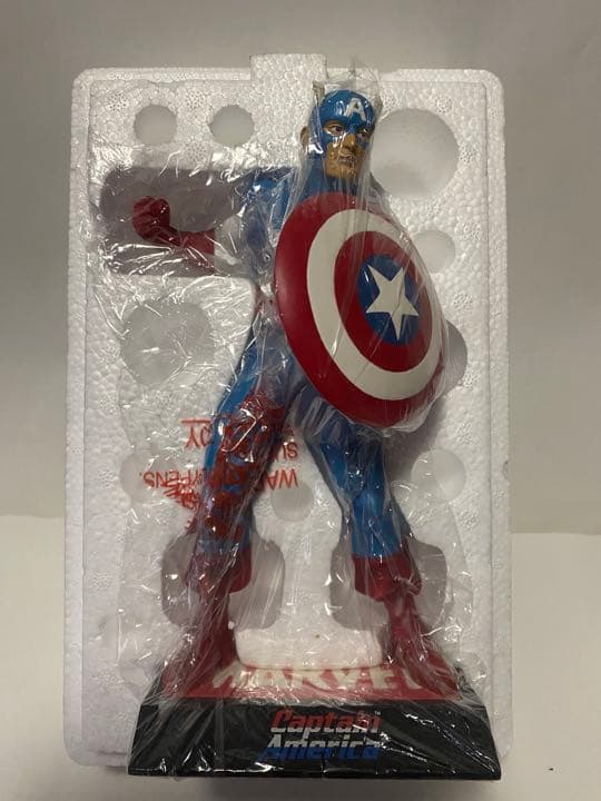 キャプテン・アメリカ　スタチュー