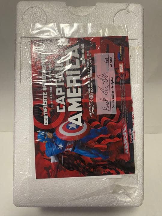 キャプテン・アメリカ　スタチュー