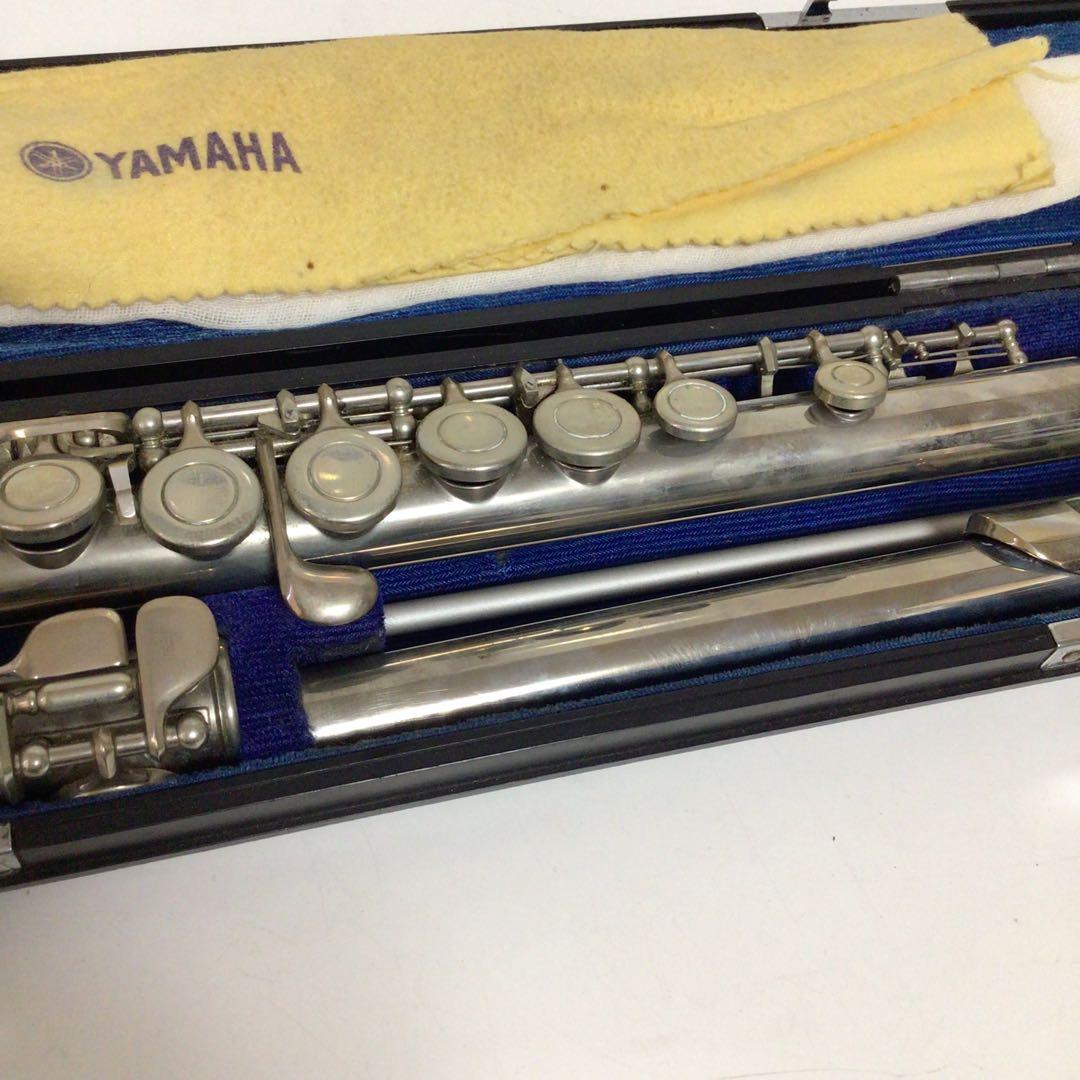 YAMAHA フルート　YFL-23 本体 シルバー仕上げ ケース付き