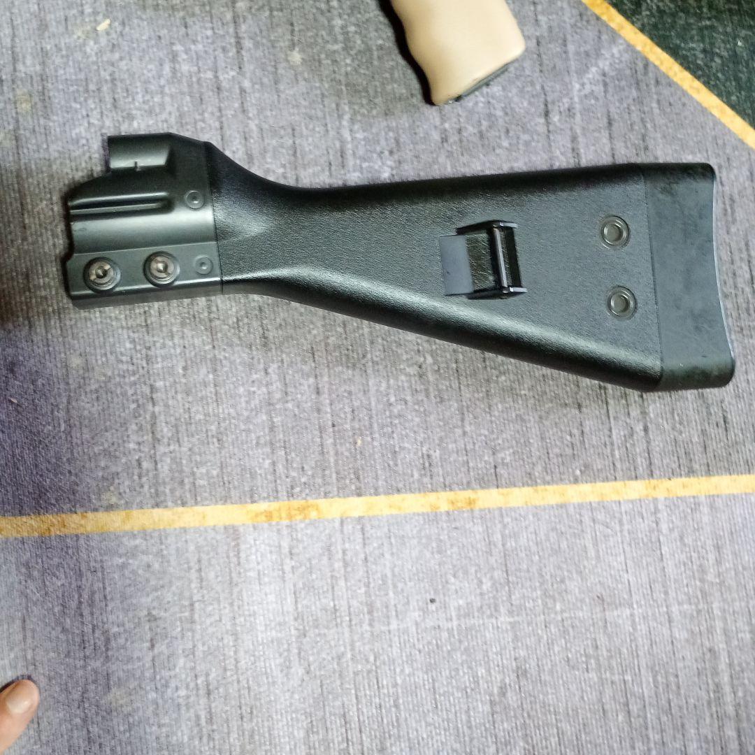 ビ*ー様 G3シリーズ電動ガン ブラック マガジン5個付き