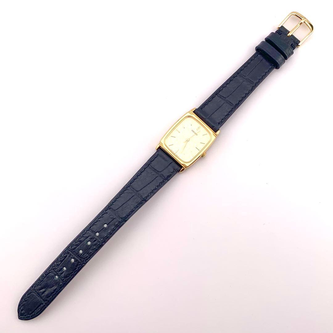 7-4892 SEIKO 5P31-5170 アナログ 腕時計ゴールド/ブラック