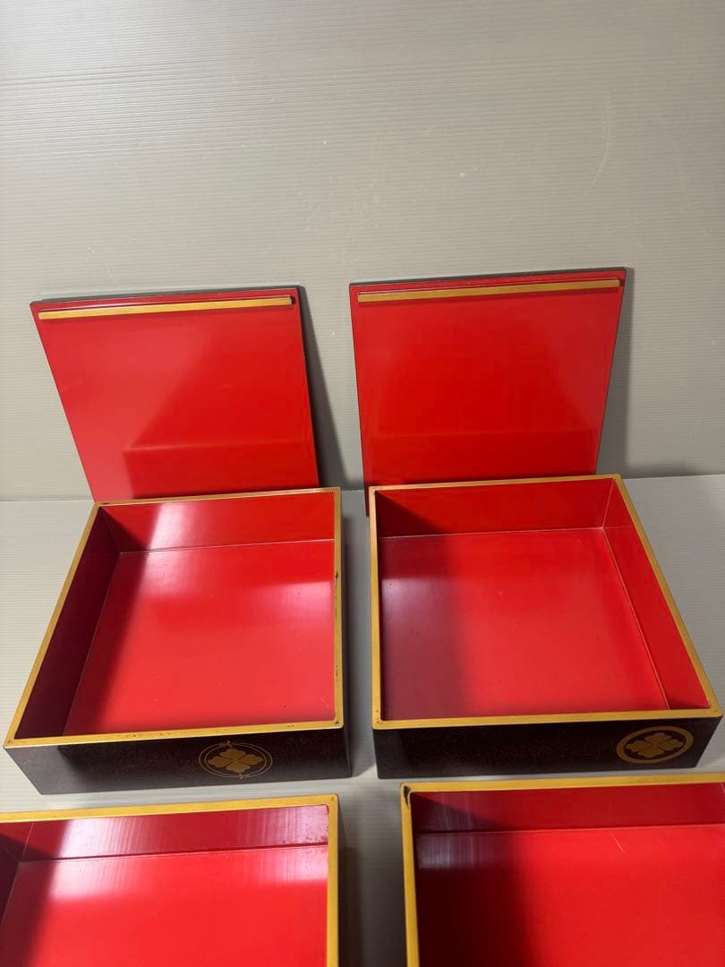 2088 輪島塗り　沈金重箱　金蒔絵　蓋2枚　5重　高級