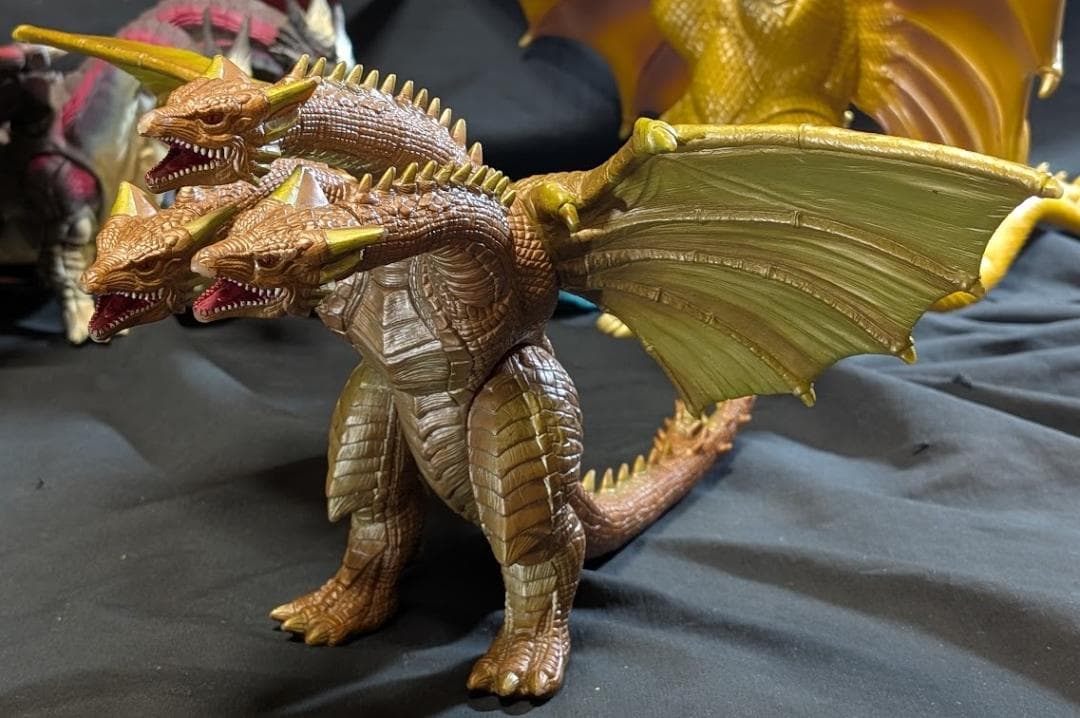 キングギドラ・デスギドラ・ダカーラ他「平成モスラ」登場（バンダイ）５体セット＋１