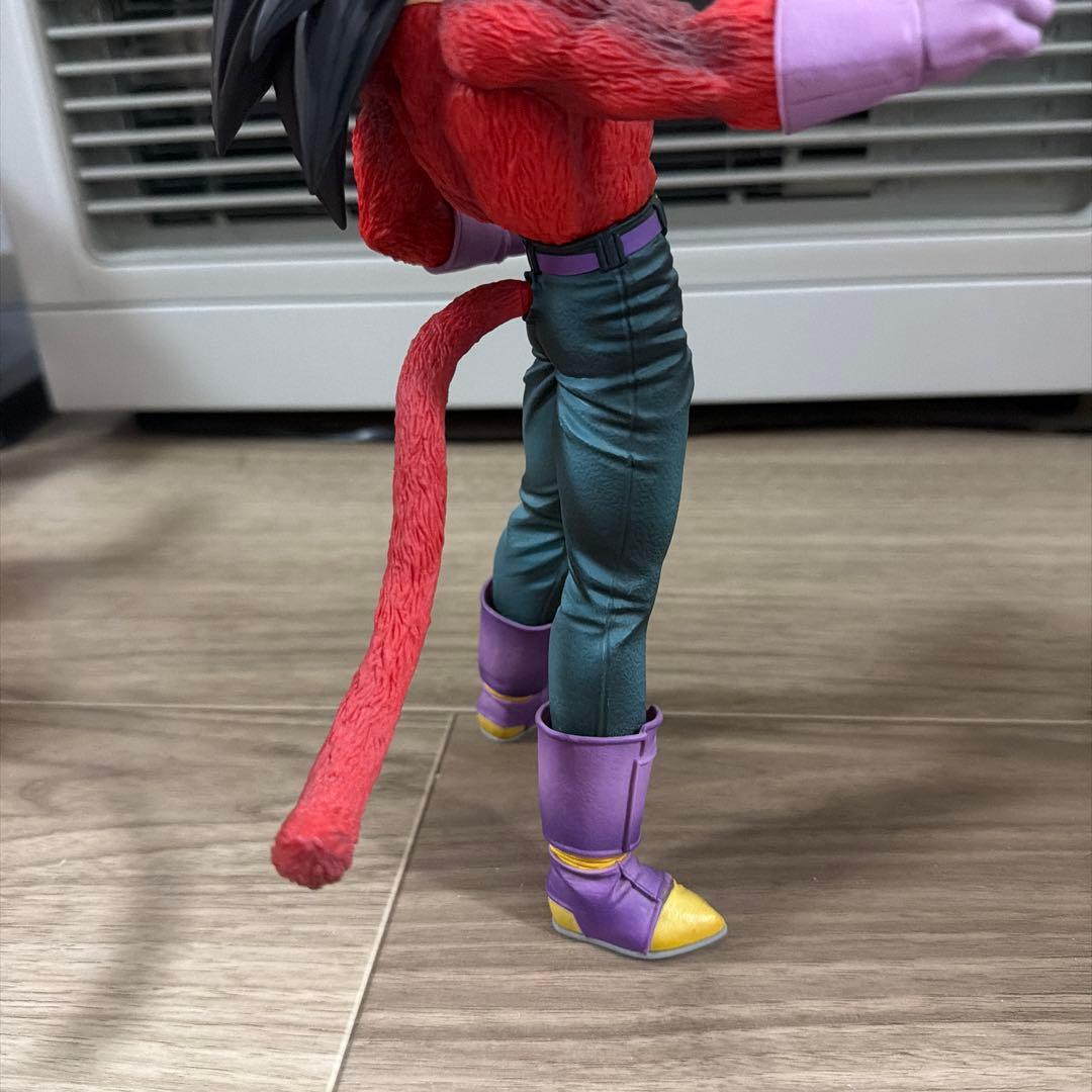 ドラゴンボールフィギュア　一番くじ　グレイテストサイヤン　ゴジータベジータ孫悟空