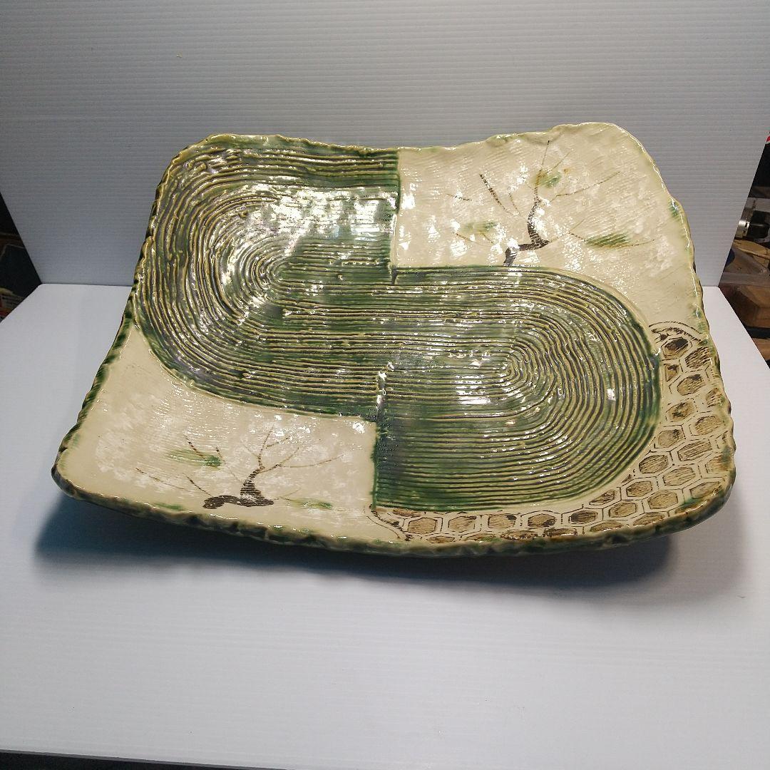 四角皿 時代物 珍しい絵柄品
