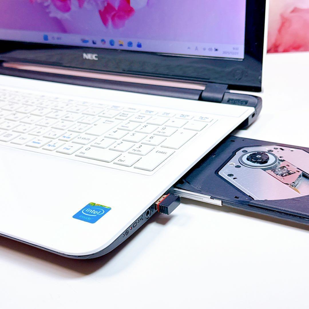 新品高速SSD✨windows11 カメラ付ノートパソコン オフィス 薄型 白