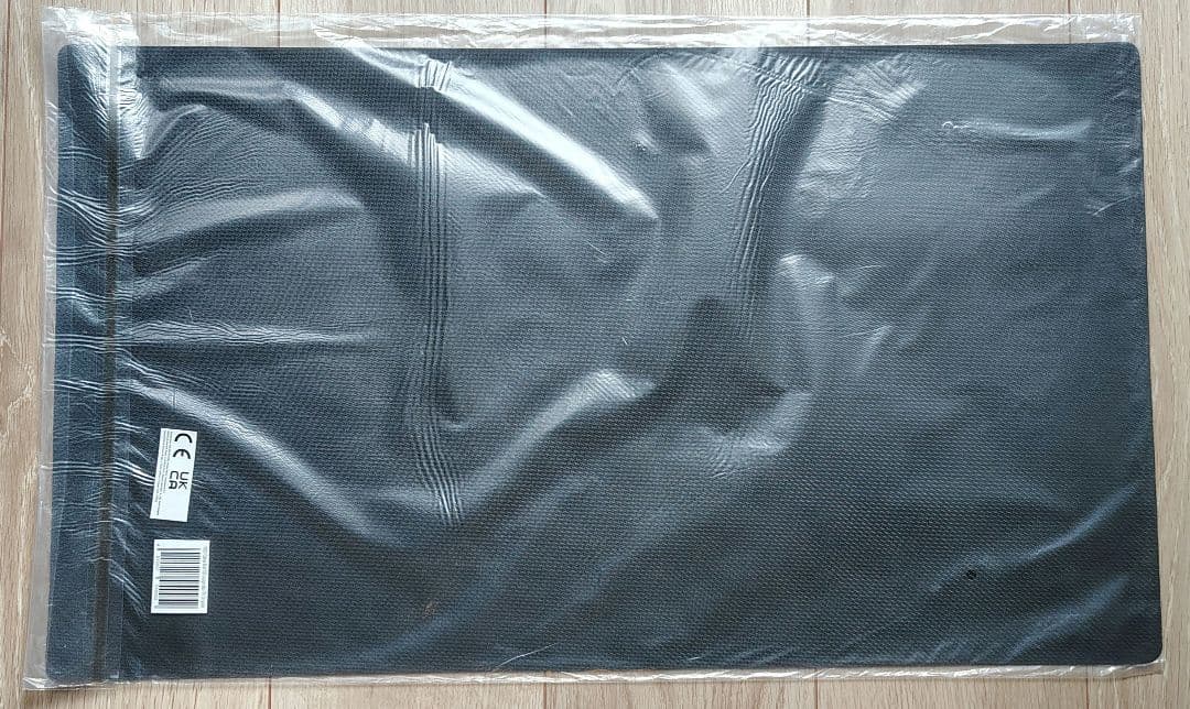 遊戯王 公式 プレイマット 鉄獣式強襲機動兵装改 JUDGE 未開封 EU版