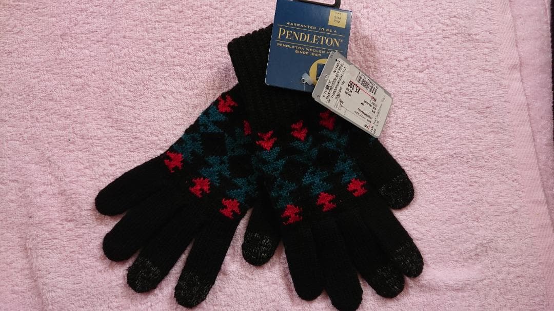 ペンドルトン　 冬物　マフラー、手袋、帽子 ３点セット
