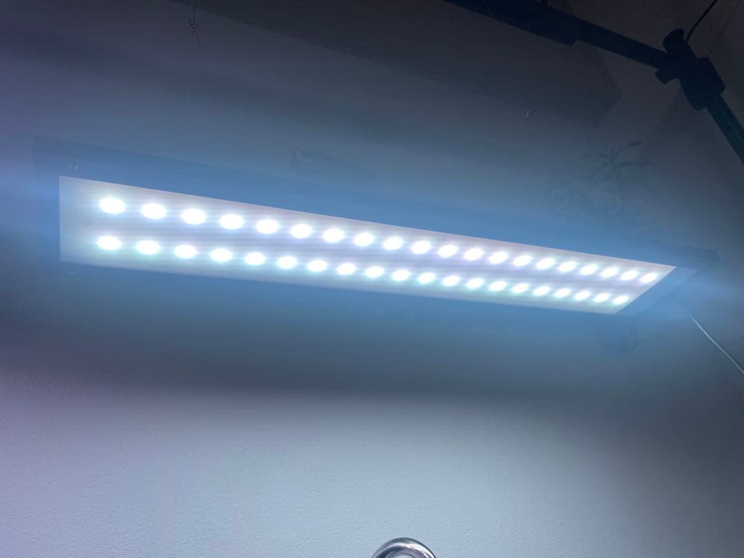 wRGB Slim 60 LEDライト　ハンギングキット付き　ほぼ未使用