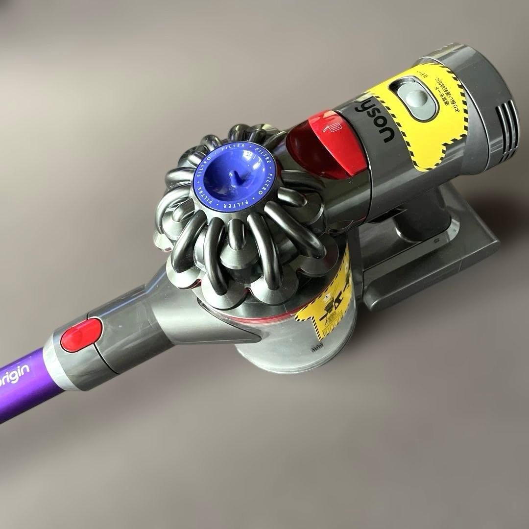 ダイソン◎フラフィV7 クリーナーセット