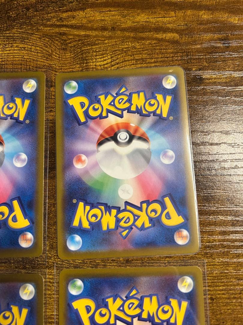 ピカチュウカード マクドナルドコラボ　６枚セット