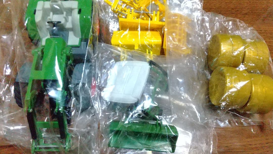 最終値下げ！ジク　ビックサイズ　フェント　ローダー　トラクター　純正パーツ多数