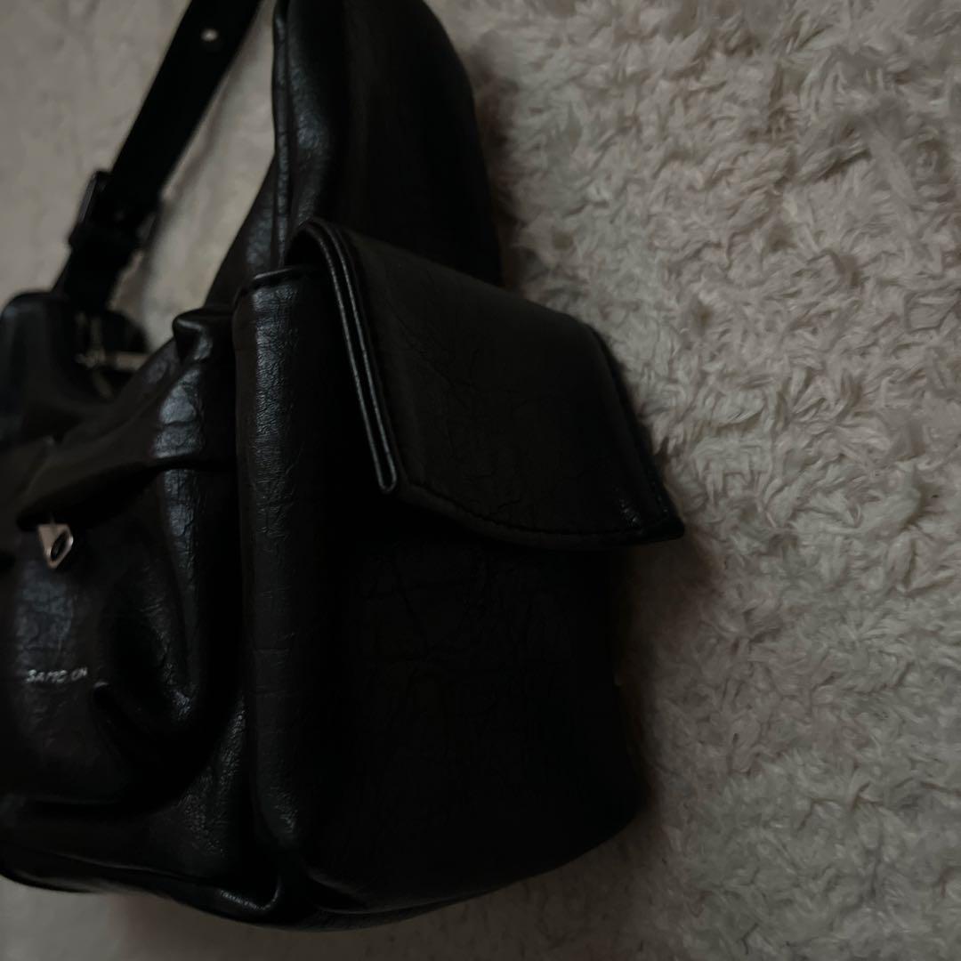 SAMO ONDOH ブラック ショルダーバッグ