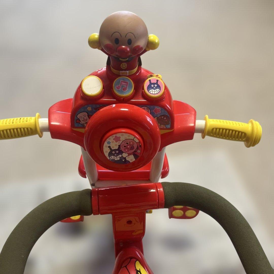 アンパンマン デラックス三輪車　サンシェード付