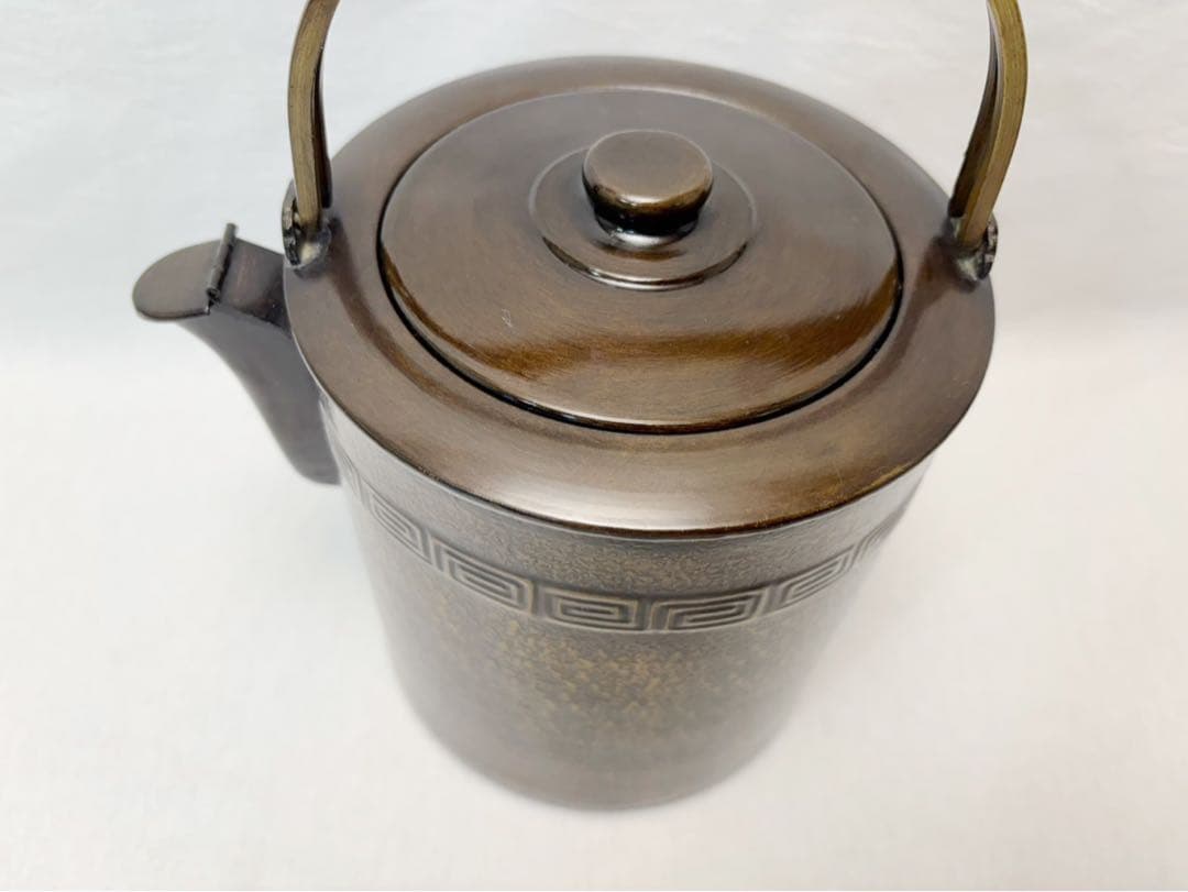 美品 茶道具 銅製 寸度形雷紋 水注 やかん 口蓋 薬缶 湯沸 金属工芸 紙箱