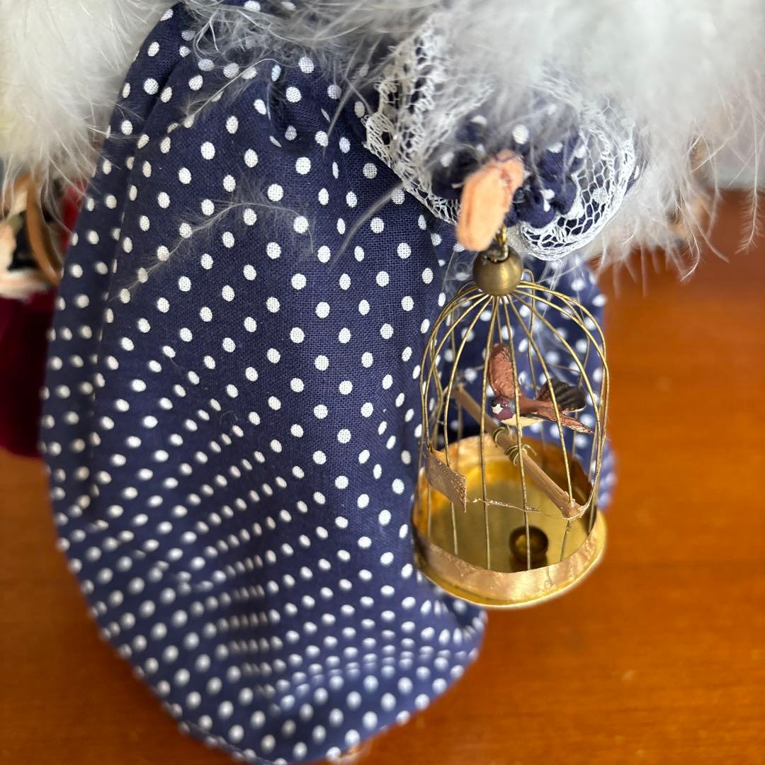 Granny Sweet Seller Doll 《のんびりおばあちゃま》