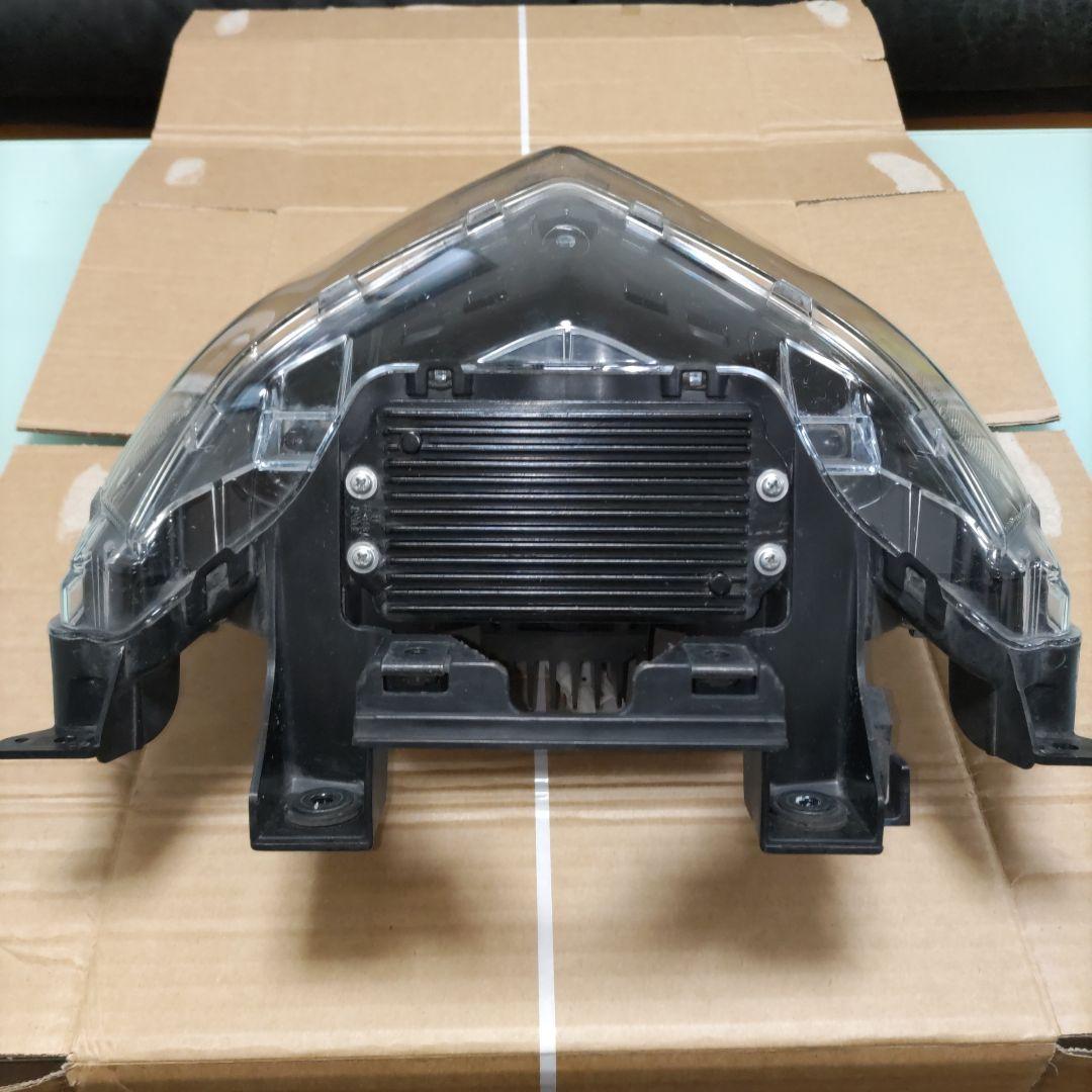 ヤマハ　マジェスティS　SG52J後期型 純正LEDヘッドライト　点灯確認OK