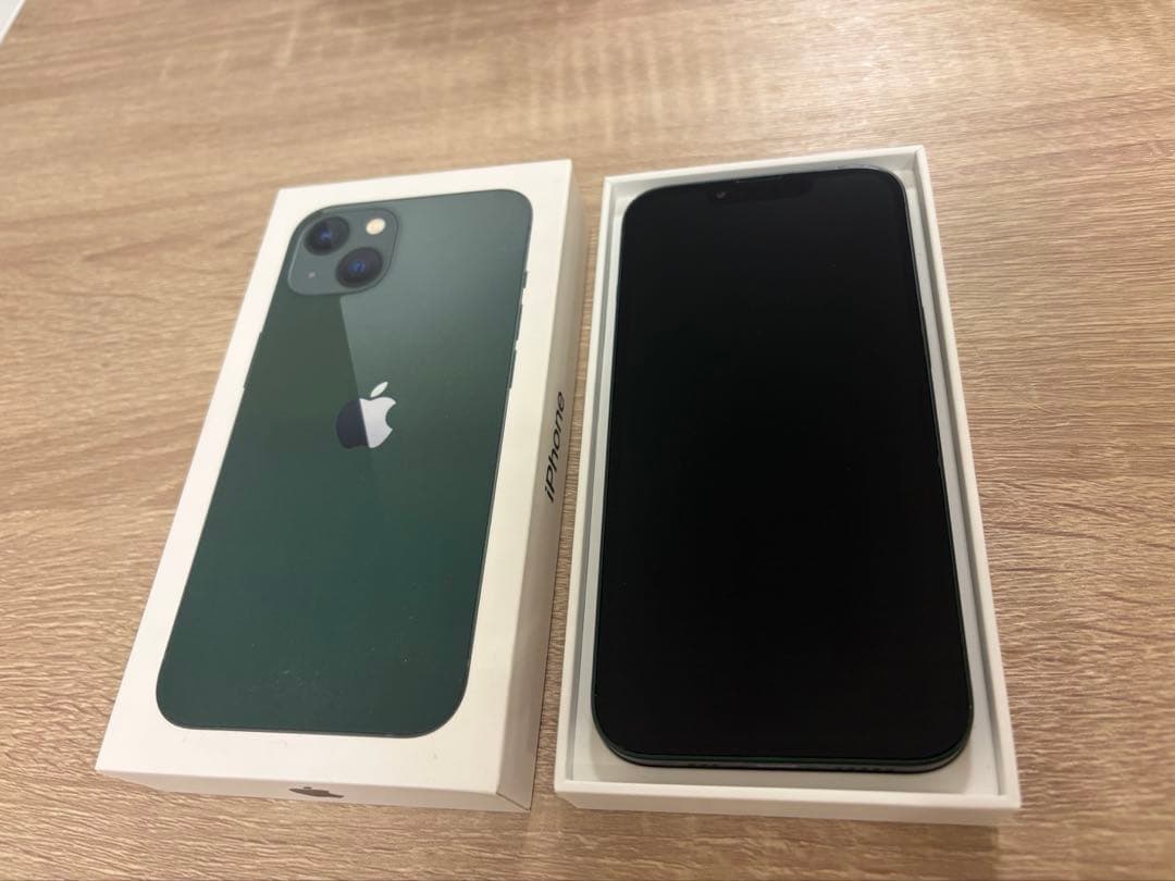 iPhone 13 グリーン　128 GB SIMフリー
