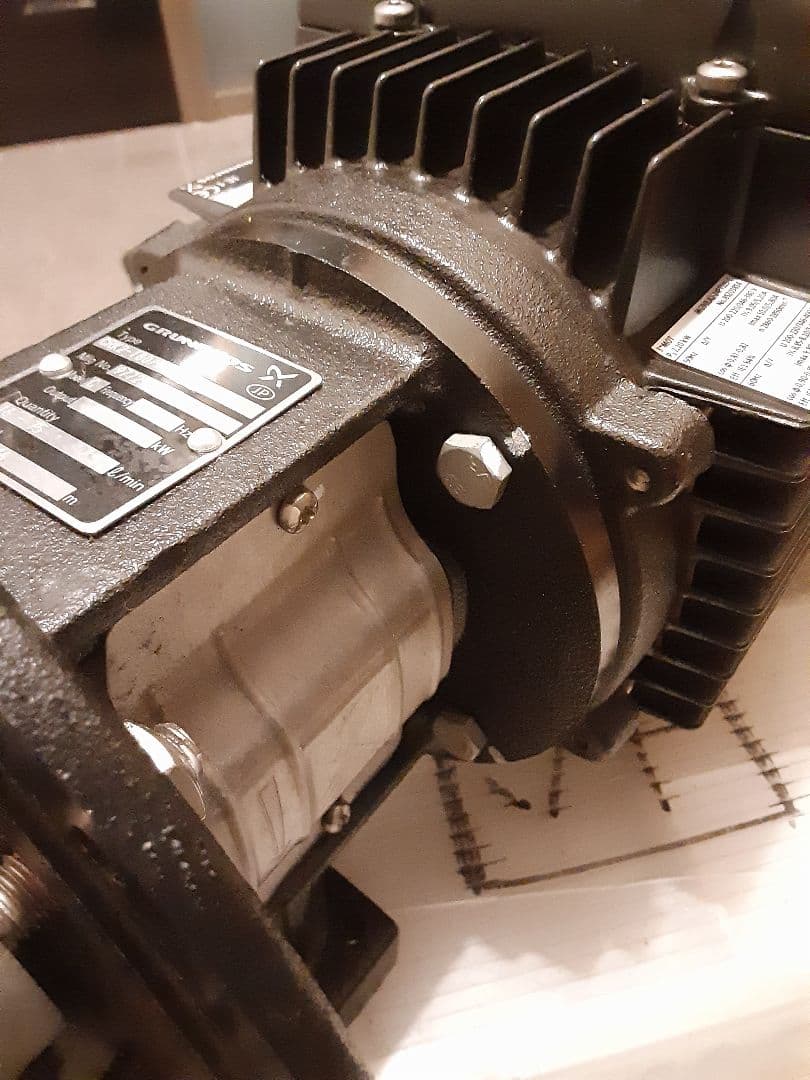 GRUNDFOS 8302型水中ポンプ