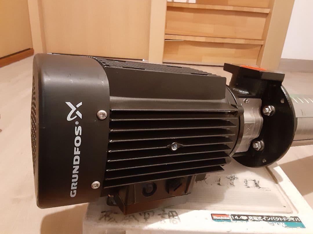 GRUNDFOS 8302型水中ポンプ