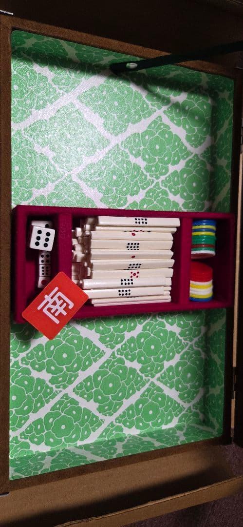 高級麻雀セット 木製収納ケース付き 真珠牌 パール