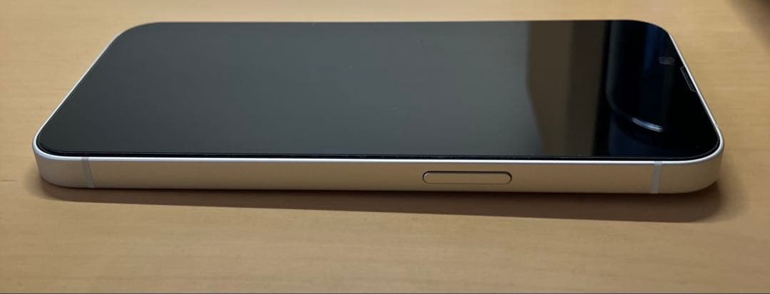 【美品】　iPhone 13 128GB 本体　ホワイト SIMフリー 箱あり