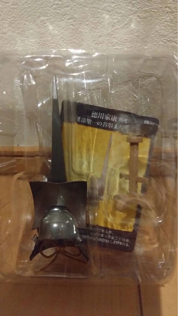 【値下げ中】戦国武将 当世変り兜 ミニチュア 兜 置物 コレクション