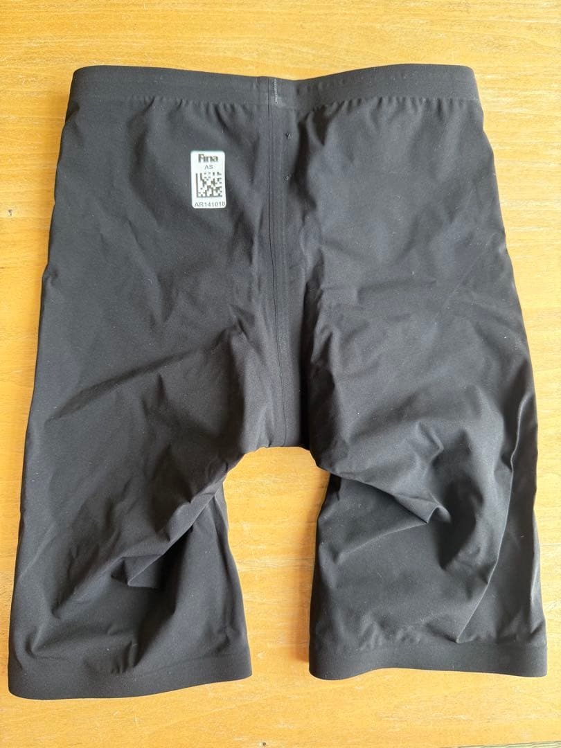 水着・ラッシュガード arena CARBON AIR2