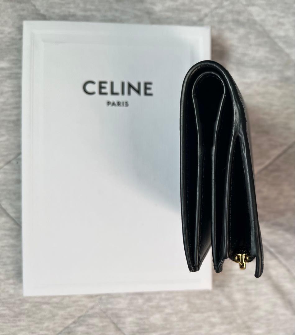 CELINE セリーヌ 10E493BEL 二つ折り財布 Compact