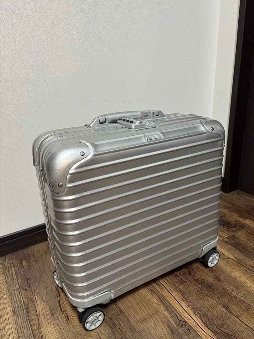 成約済(正規品)RIMOWA リモワ トパーズ ビジネストロリ アルミニウム