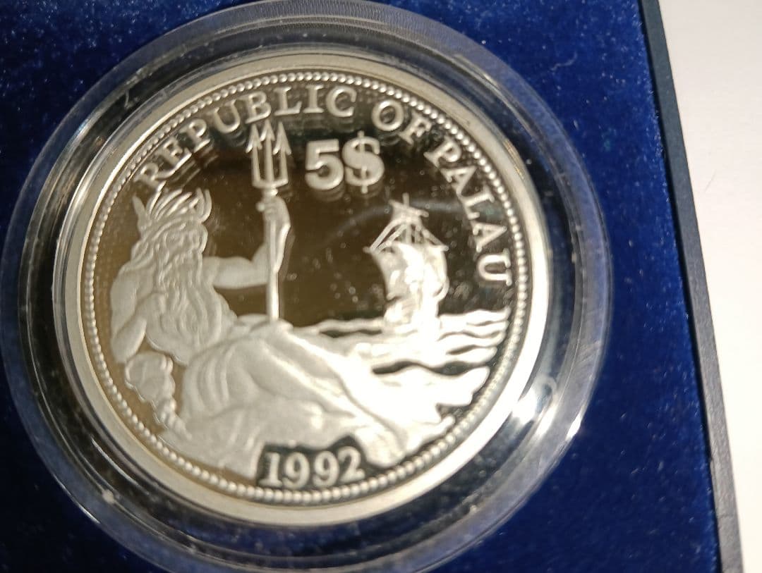 パラオ共和国発行カラー銀貨（Marine ifu Protectionシリーズ）