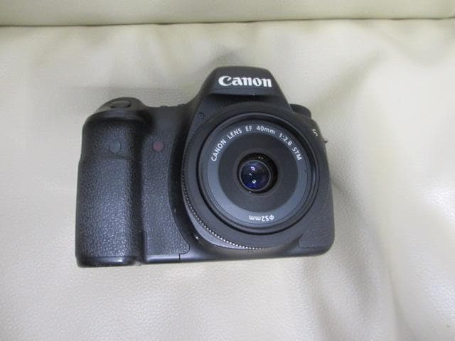 CANON(キャノン) 一眼レフ EOS 6D レンズEF40mm F2.8