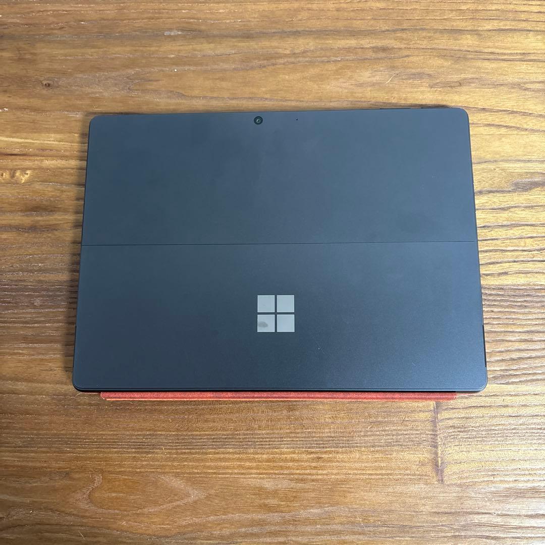Microsoft Surface pro9 本体、キーボード(故障)、ペン付