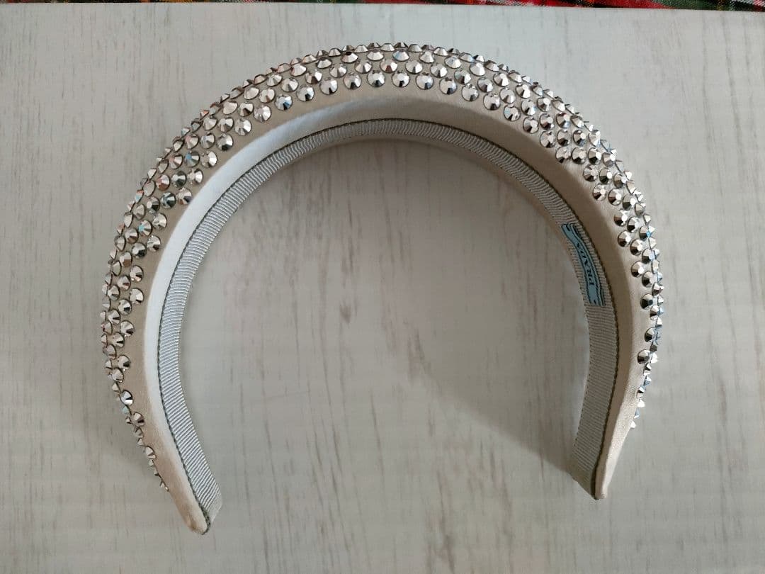 【再値下げ】PRADA　プラダ　カチューシャ　箱無