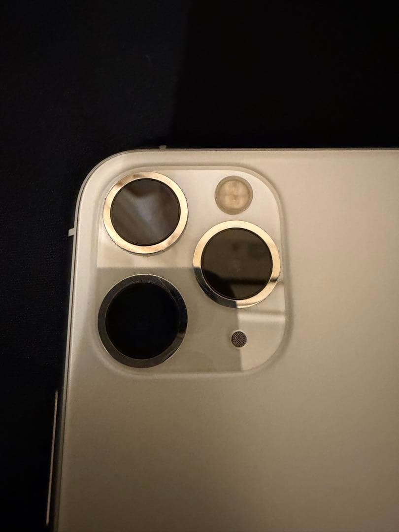 Apple iPhone 11 Pro シルバー本体【美品】