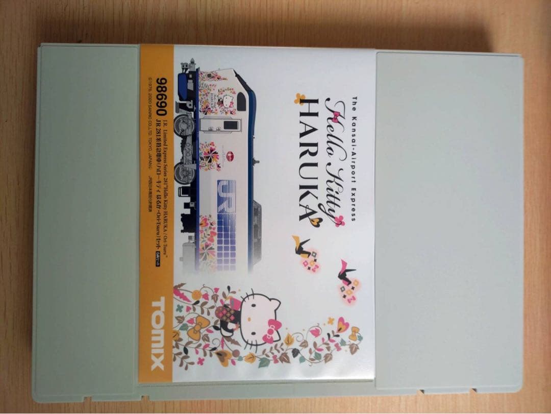 ハローキティはるか・Ori-Tsuru 6両