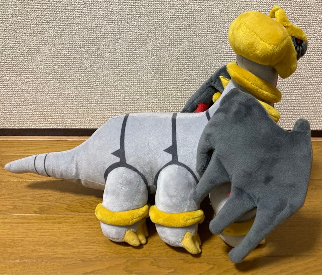 大きいぬいぐるみ　ギラティナ　アナザー　オリジン　ポケモンセンター