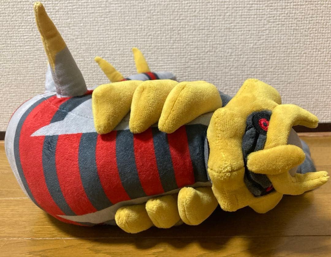 大きいぬいぐるみ　ギラティナ　アナザー　オリジン　ポケモンセンター