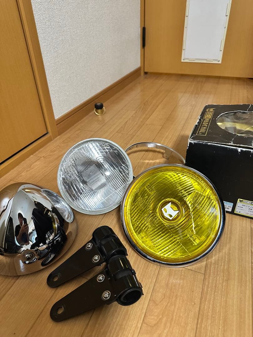 ルーカスタイプ・ヘッドライトケース マーシャルイエロー＆クリアヘッドライト