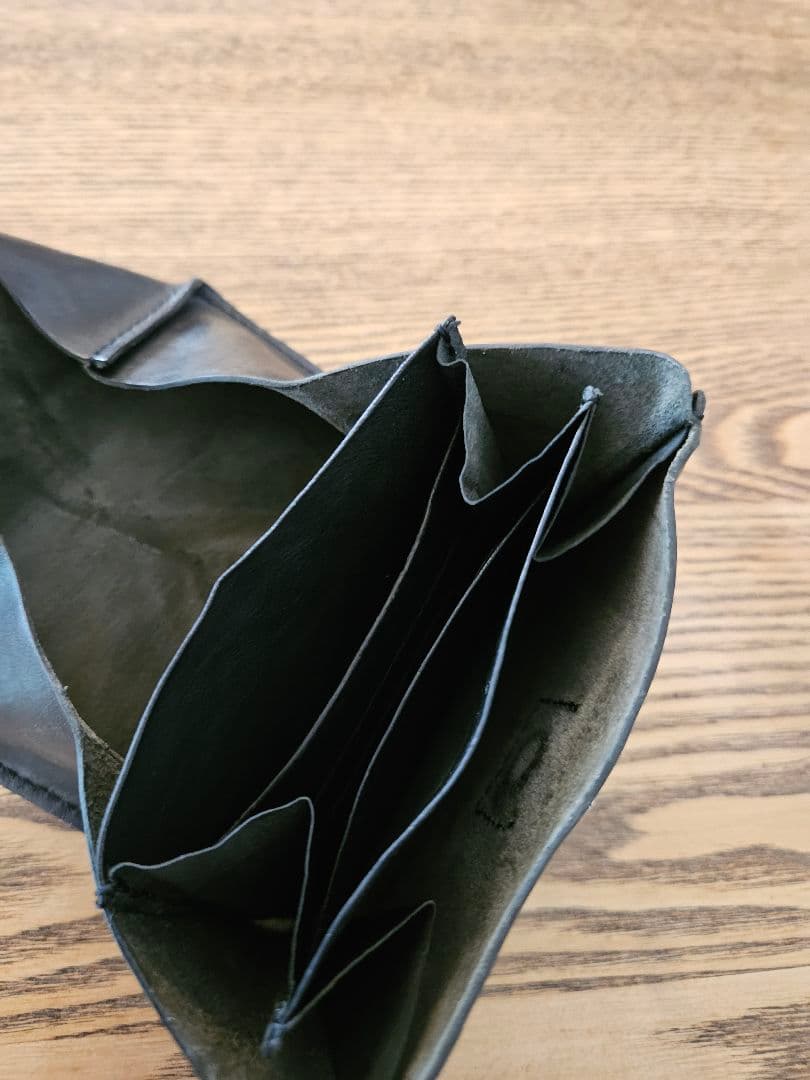 ワサビクラフト　ハーフウォレット　ブラック