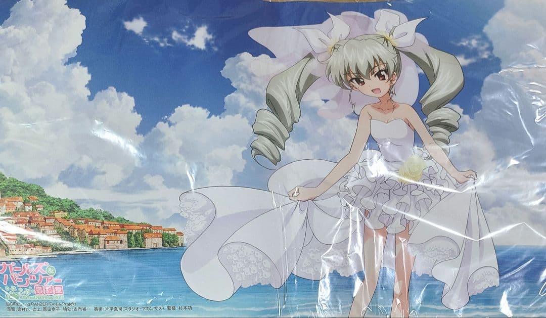 ガールズ＆パンツァー　ラバーマット　デスクマット　アンチョビ　ウエディング