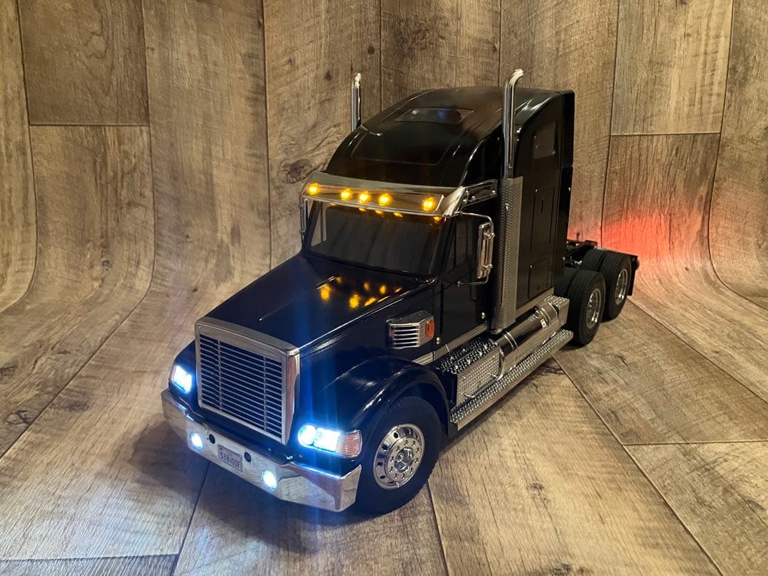 タミヤ1/14 ナイトハウラー フルオペレーション