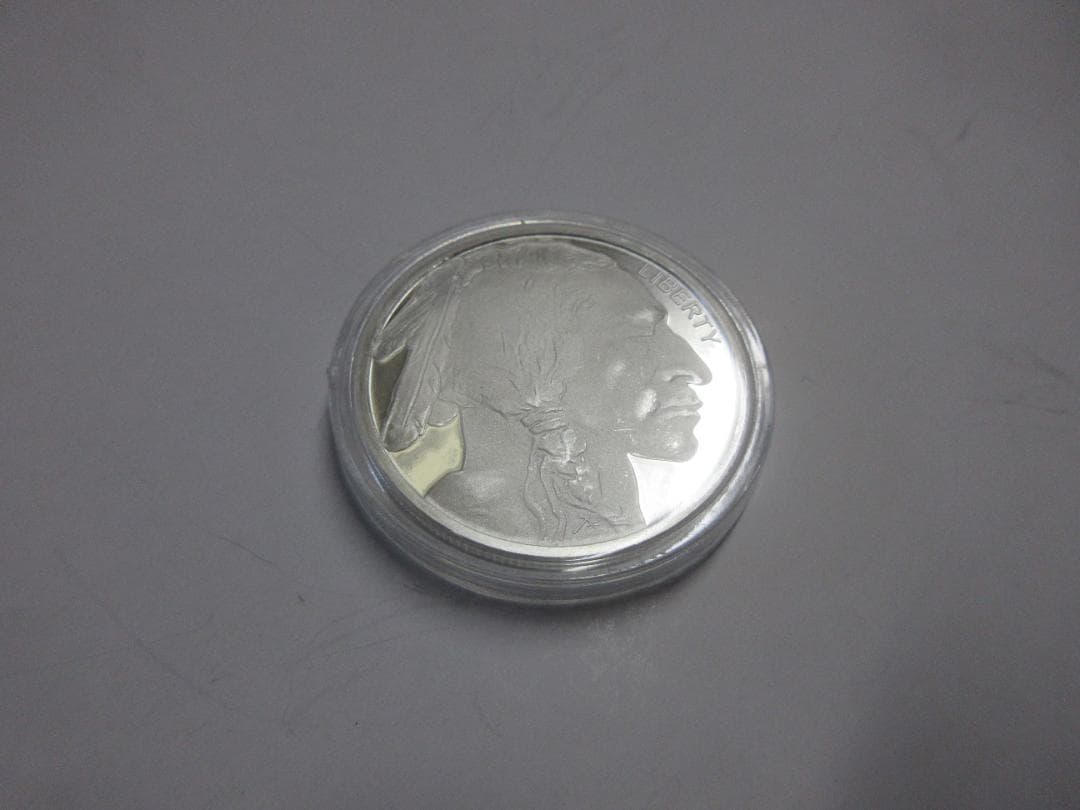 ロ*ン様 シルバー　　インディアン　31.2g 　銀貨　未使用 　g088