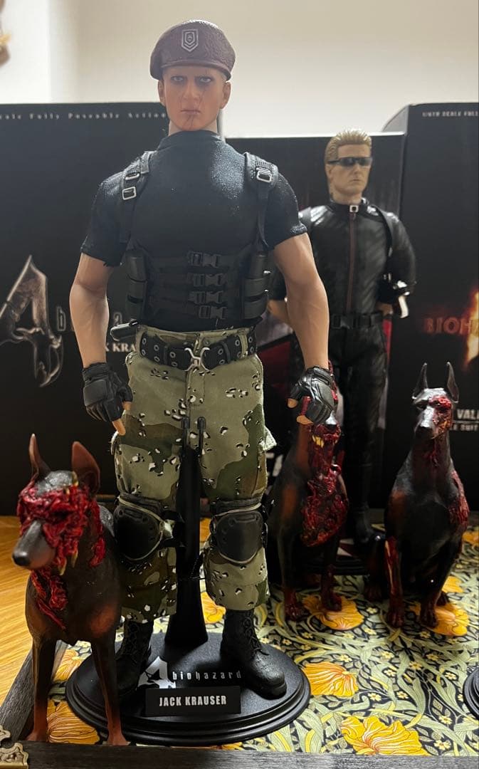 バイオハザード アクションフィギュア 3体セット