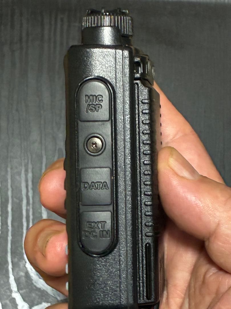 YAESU FT-70D アマチュア無線機