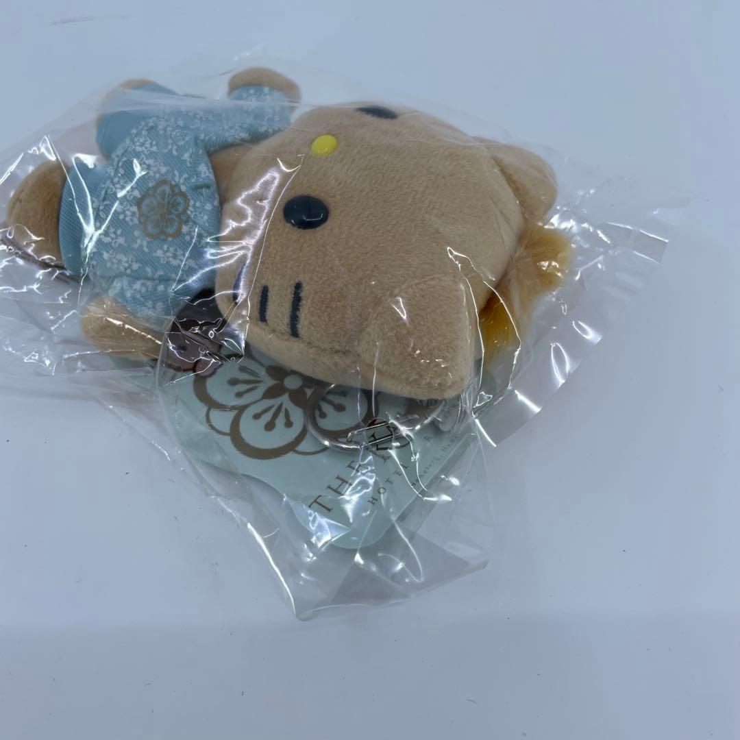 新品未開封 日焼けハローキティキーホルダー　カハラホテル 夏限定品