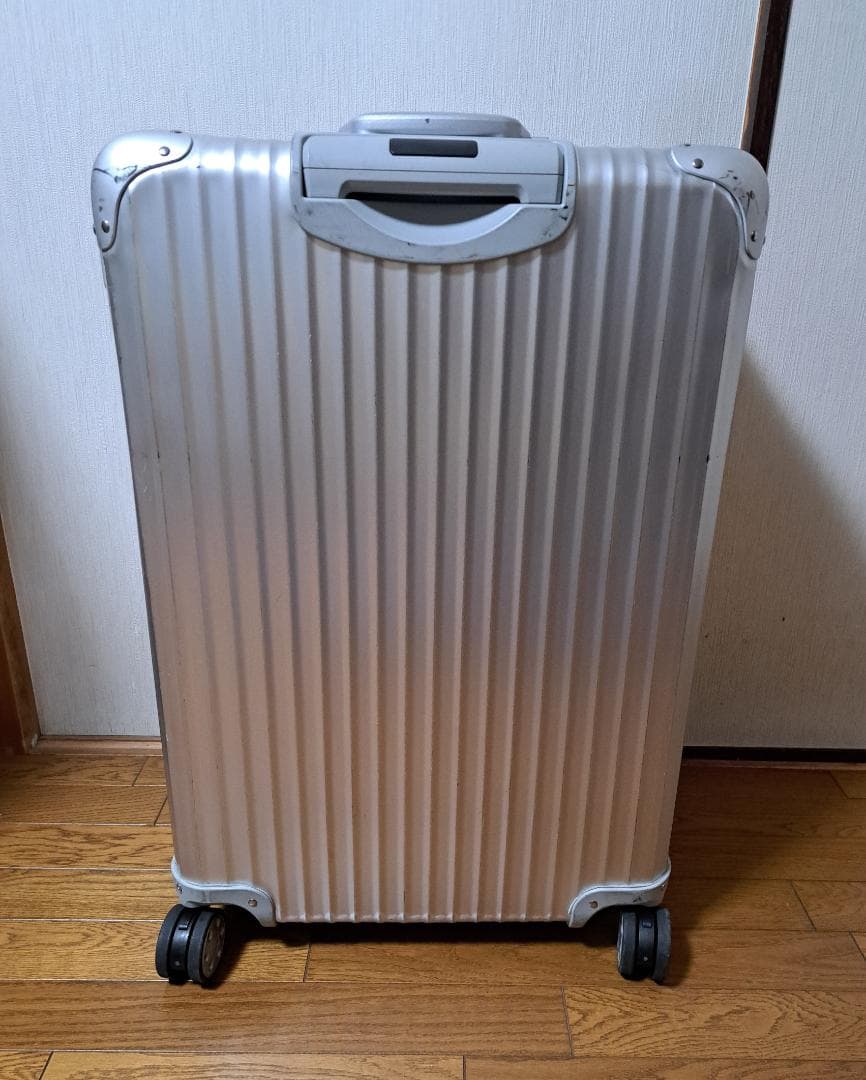 リモア　スーツケース　トパーズ シルバー　82L　4輪マルチホイール