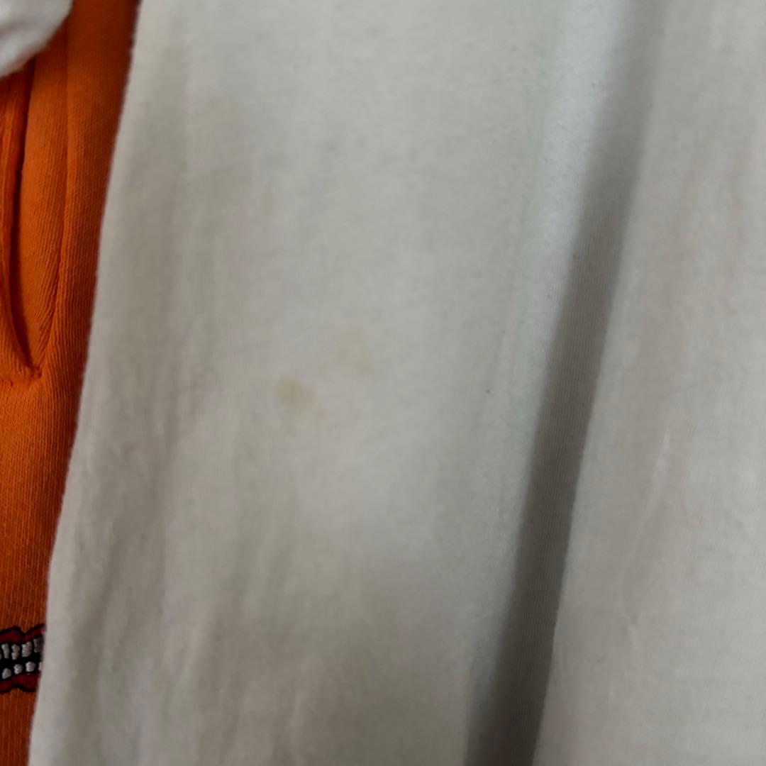 CHROME HEARTS スクロールラベルロゴ　ホワイト Tシャツ