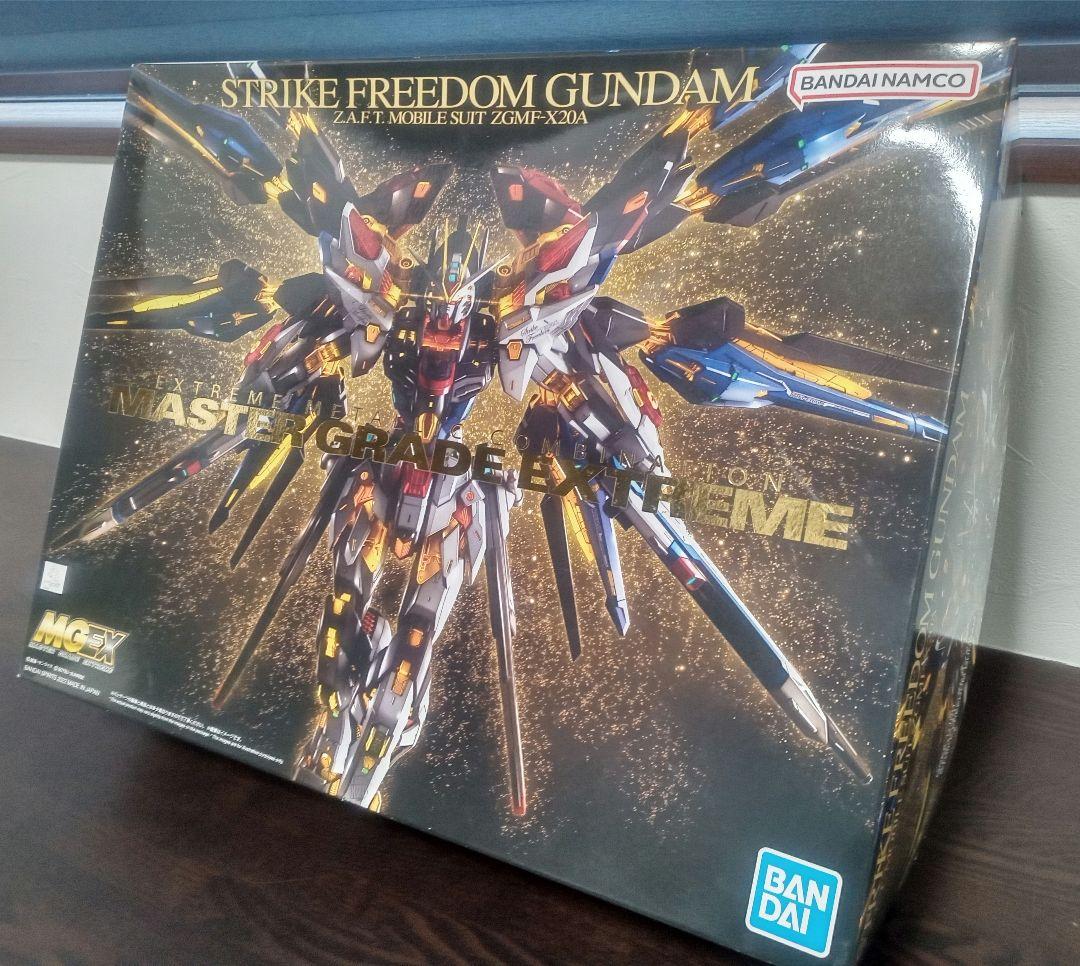 MGEXストライクフリーダム MGSDフリーダム HGミーティア他セット販売